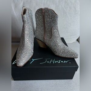 Betsey Johnson Diva Women's Boots Rhinestone Sz 7.5 New Cowboy Disco booties